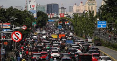 Kemacetan Parah di Setiap Weekend di Sepanjang pantai Krakal – Indrayanti