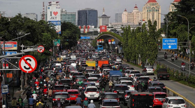 Kemacetan Parah di Setiap Weekend di Sepanjang pantai Krakal – Indrayanti